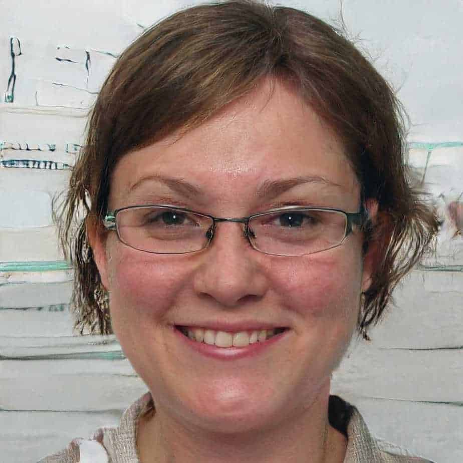 Nikolett A.